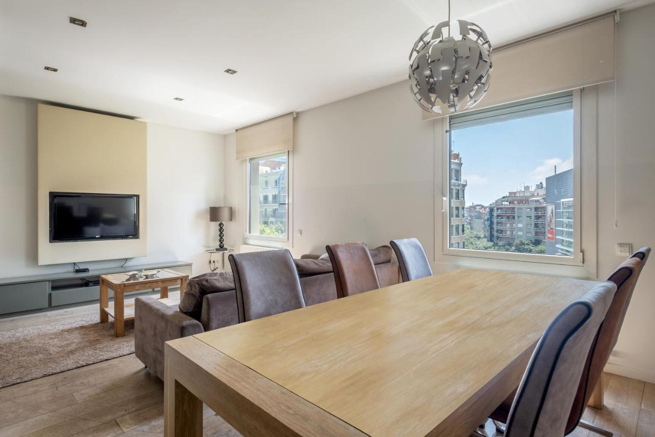 Rent Top Apartments Avenida Diagonal Barcelona Bagian luar foto