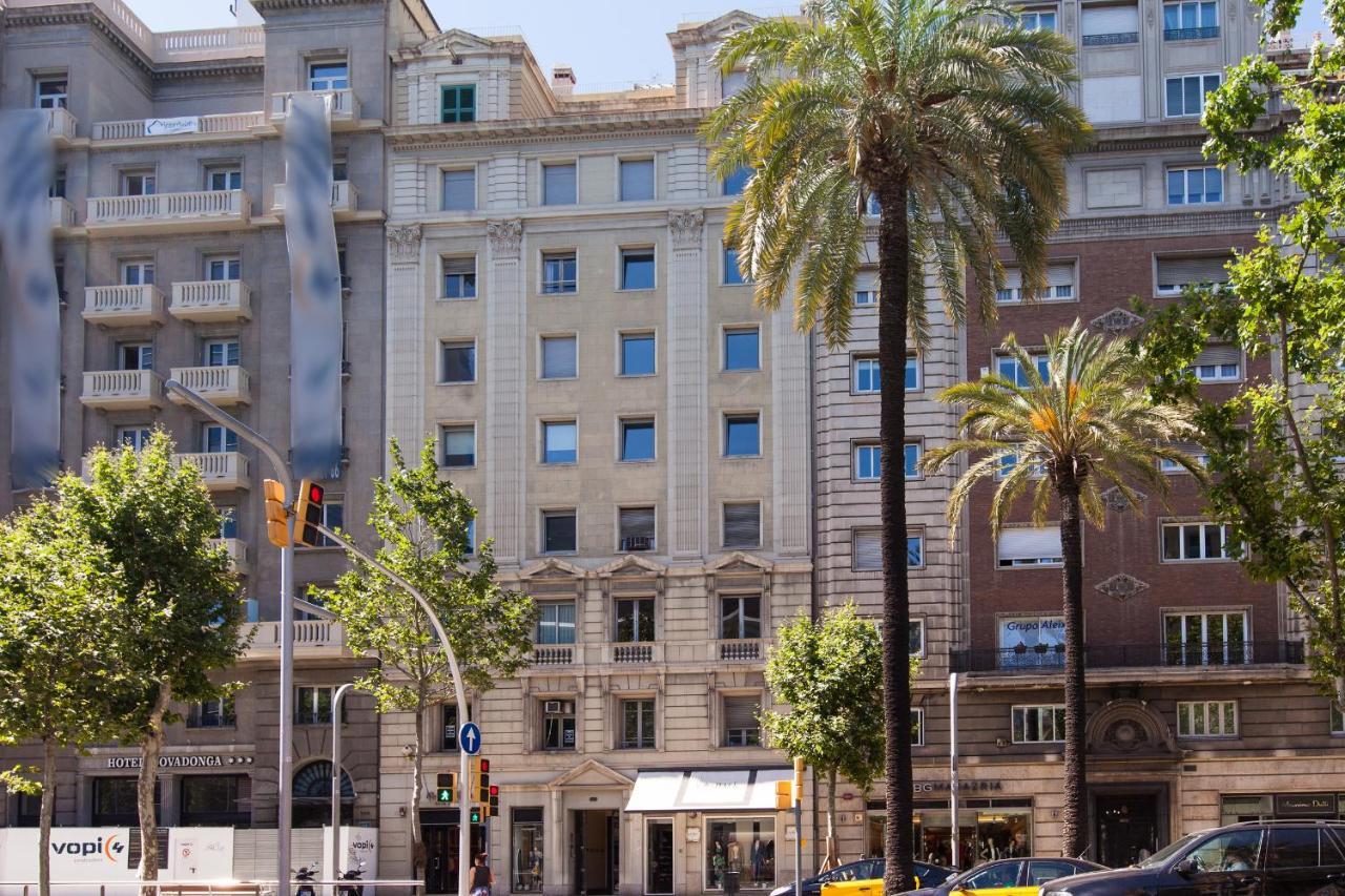 Rent Top Apartments Avenida Diagonal Barcelona Bagian luar foto
