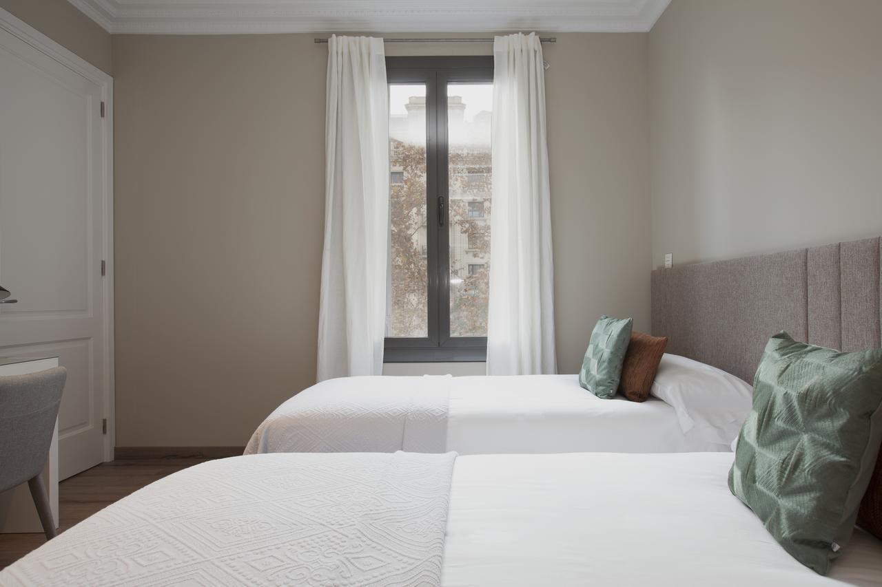 Rent Top Apartments Avenida Diagonal Barcelona Bagian luar foto