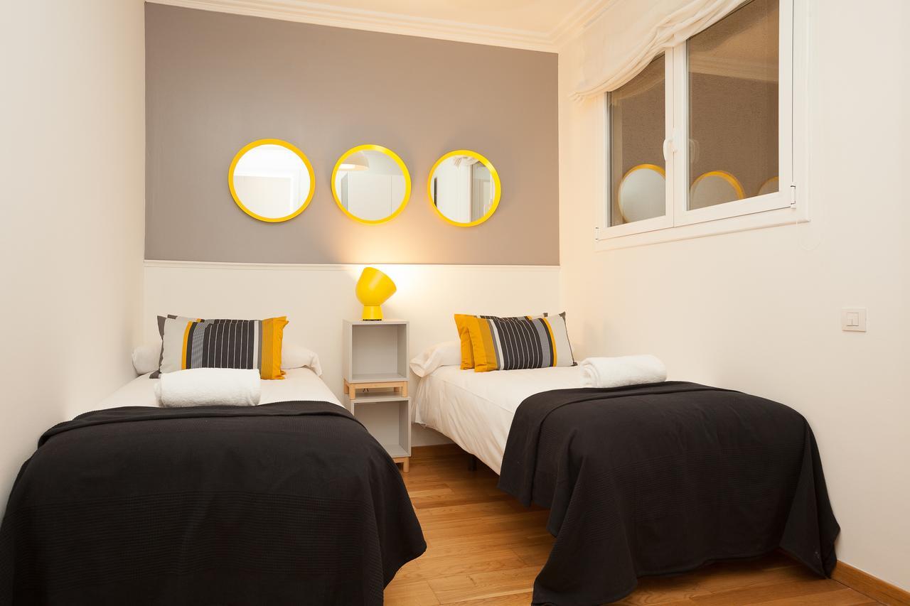 Rent Top Apartments Avenida Diagonal Barcelona Bagian luar foto